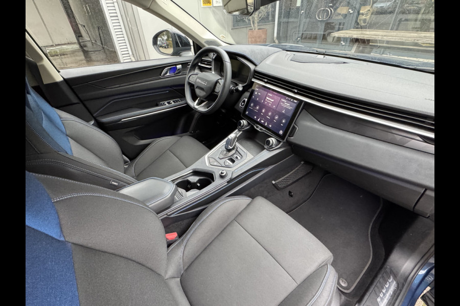 Lynk & Co 01 1.5 Panoramadak/360 Camera/Clima/Cruise/Stoelverwarming/Apple-carplay