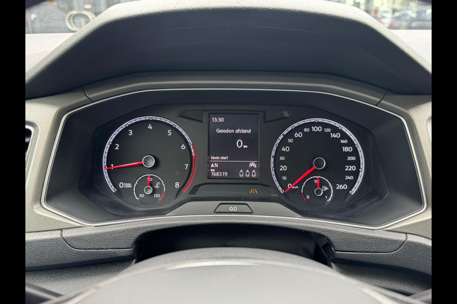 Volkswagen T-Roc 1.0 TSI Style Navigatie/Cruise/Clima/LM-Velgen/Apple-Android/Audio