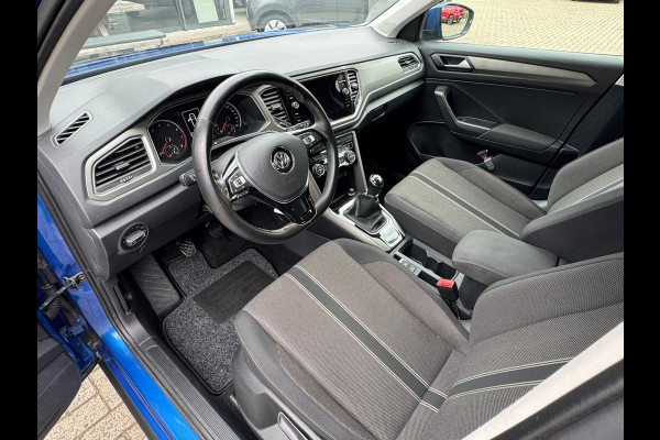Volkswagen T-Roc 1.0 TSI Style Navigatie/Cruise/Clima/LM-Velgen/Apple-Android/Audio