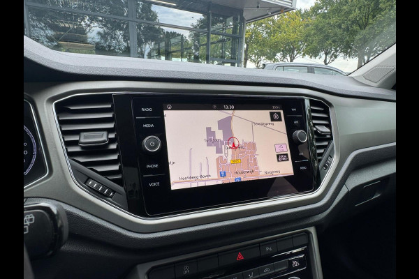 Volkswagen T-Roc 1.0 TSI Style Navigatie/Cruise/Clima/LM-Velgen/Apple-Android/Audio
