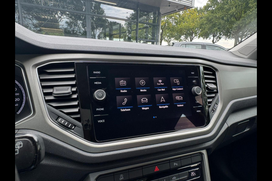 Volkswagen T-Roc 1.0 TSI Style Navigatie/Cruise/Clima/LM-Velgen/Apple-Android/Audio