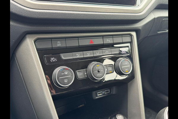 Volkswagen T-Roc 1.0 TSI Style Navigatie/Cruise/Clima/LM-Velgen/Apple-Android/Audio
