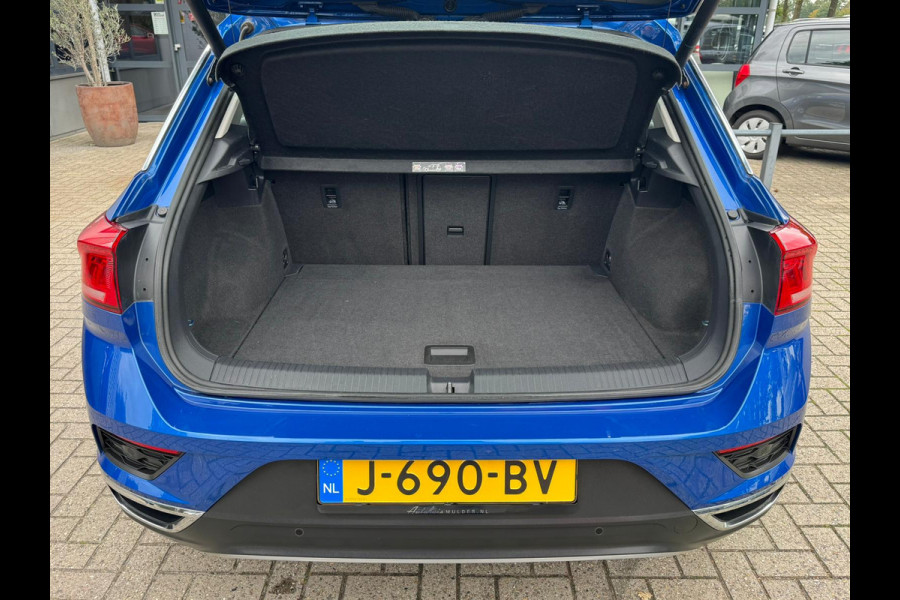 Volkswagen T-Roc 1.0 TSI Style Navigatie/Cruise/Clima/LM-Velgen/Apple-Android/Audio