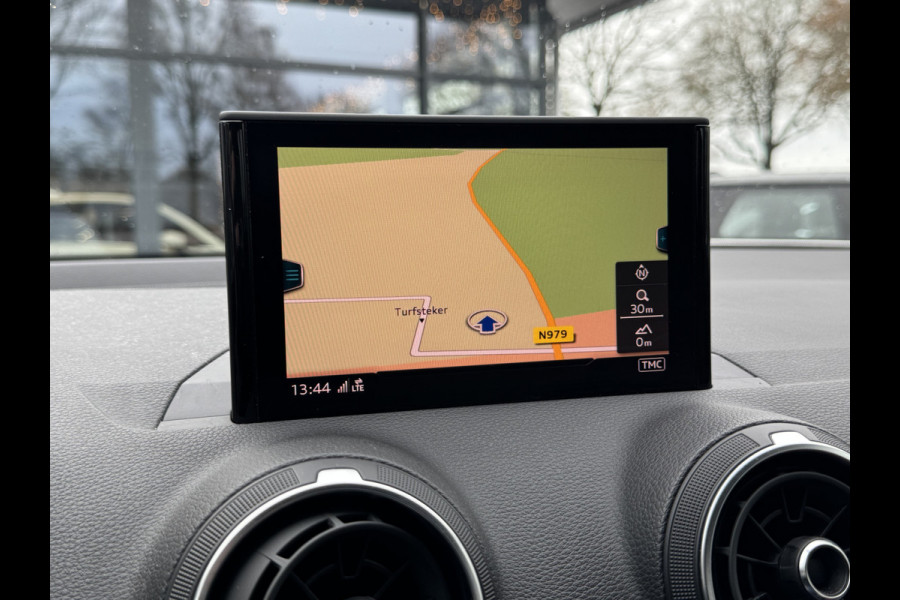 Audi Q2 30 TFSI epic Navigatie/Climate control/Cruise/LM-Velgen/Audio