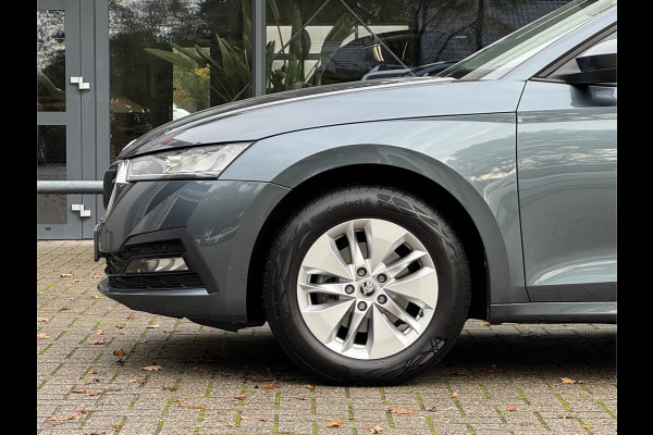 Škoda Octavia Combi 1.0 TSI Business Edition Virtual/Trekhaak/Clima/Navi/LED/Cruise/LM-Velgen