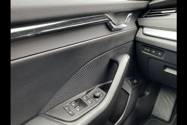 Škoda Octavia Combi 1.0 TSI Business Edition Virtual/Trekhaak/Clima/Navi/LED/Cruise/LM-Velgen