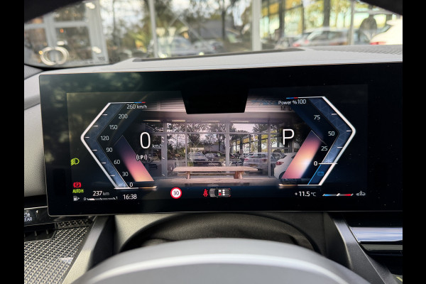 BMW 5 Serie Touring 540d xDrive FULL OPTION Leer/Pano/Camera/Trekhaak/ 21 inch