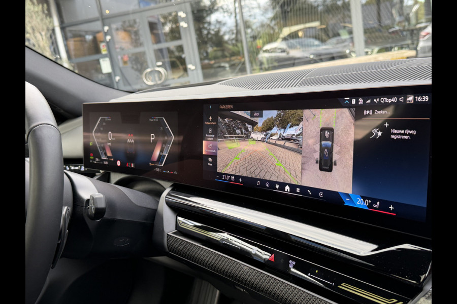 BMW 5 Serie Touring 540d xDrive FULL OPTION Leer/Pano/Camera/Trekhaak/ 21 inch