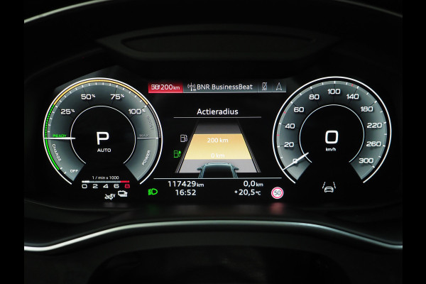 Audi A6 Avant 55 TFSI e quattro Competition | Panoramadak | RS Stoelen | Chameleon | Sfeerverlichting | Adaptive Cruise