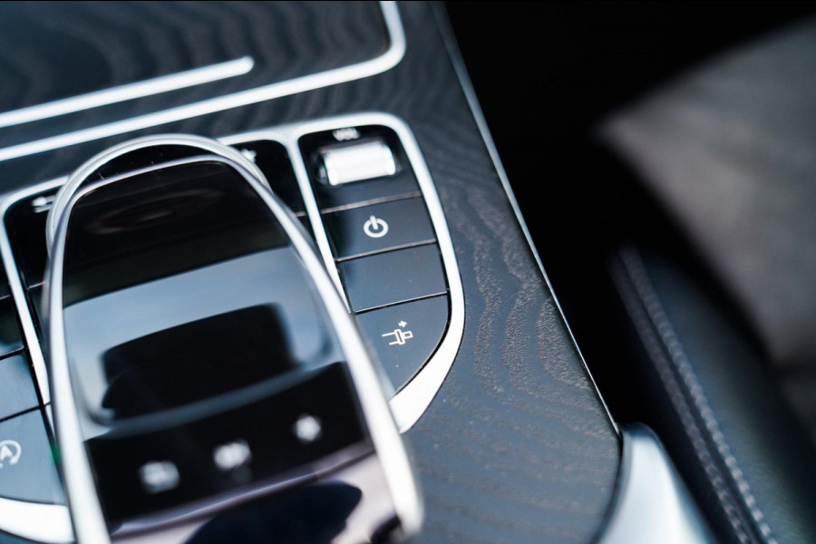 Mercedes-Benz C-Klasse Cabrio 250 | Nekverwarming | Stoelverwarming | Achteruitrijcamera