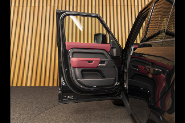 Land Rover Defender 110 2.0 P300e 110 X-Dynamic HSE ROOD LEDER