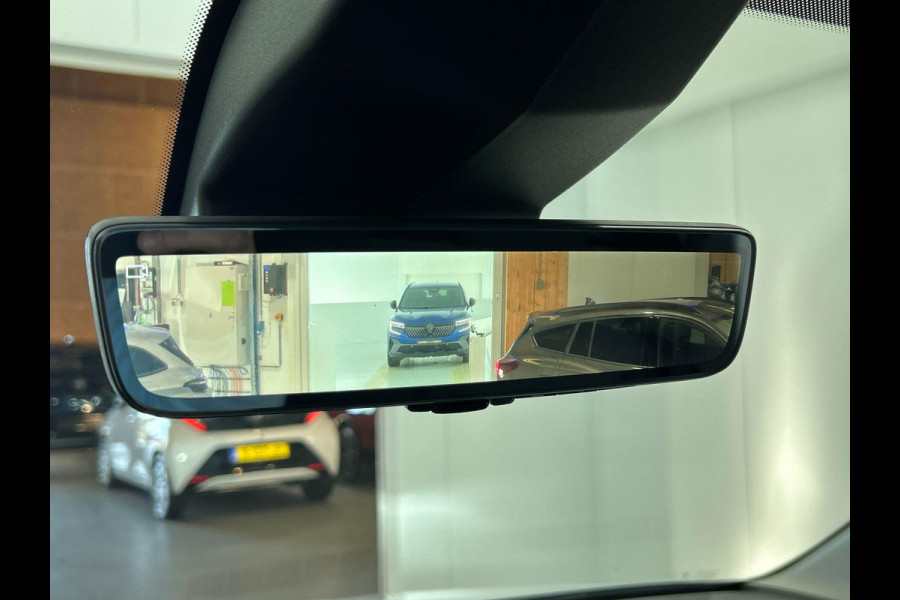 Peugeot Partner 1.5 BlueHDi 100 S&S L2 Navigatie Apple Carplay / Android Auto DAB trekhaak Cruise Control Airco Houten bekleding laadruimte