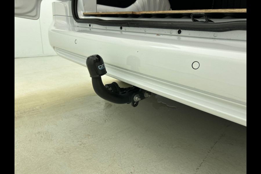 Peugeot Partner 1.5 BlueHDi 100 S&S L2 Navigatie Apple Carplay / Android Auto DAB trekhaak Cruise Control Airco Houten bekleding laadruimte