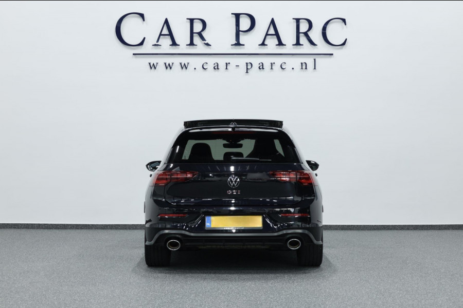 Volkswagen Golf 2.0 TSI GTI Clubsport 420+PK IQ/PANO/HUD/HALF LEER+ALCANTARA+S.VERWARMING/19"/CAM/LINE/ACC/ECC/12 MND GARANTIE!