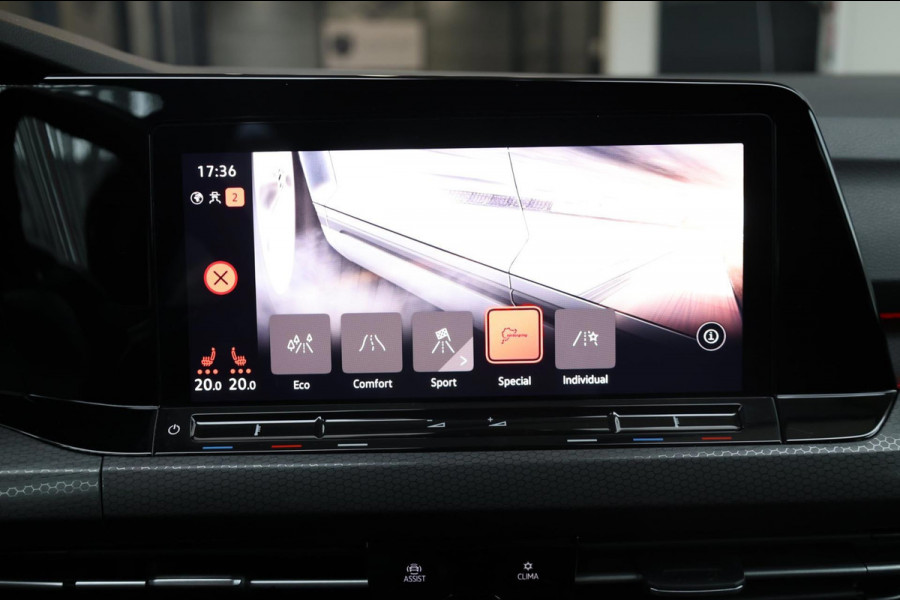 Volkswagen Golf 2.0 TSI GTI Clubsport 420+PK IQ/PANO/HUD/HALF LEER+ALCANTARA+S.VERWARMING/19"/CAM/LINE/ACC/ECC/12 MND GARANTIE!