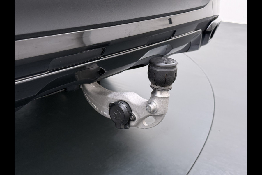 Mercedes-Benz GLC GLC 300 e 4M AMG Line | Luchtvering Achteras Trekhaak Burmester Head-Up Memory