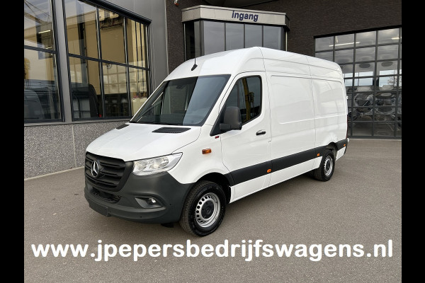 Mercedes-Benz Sprinter 317 CDI L2 H2 MBUX / 360 Camera / Navigatie / Parkeersensoren / Cruise control / Airco / 270 Graden achterdeuren