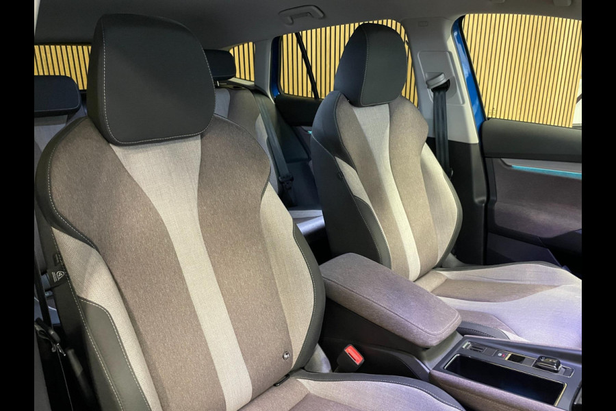 Škoda ENYAQ iV 60 First Edition|TREKHAAK|ELEK. INTERIEUR|STOEL- ,STUURVERW.|ACC|CARPLAY|CAMERA|NAVI|INCL. BTW|1e EIG.|NL- AUTO|