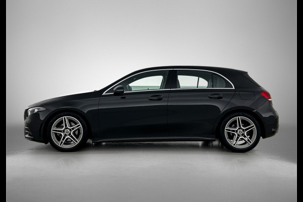 Mercedes-Benz A-Klasse 160 Advantage | AMG-line | Achteruitrijcamera | Lichtmetalen velgen | Navigatie | Parking support | Inclusief 24 maanden MB Certified garantie voor Europa.