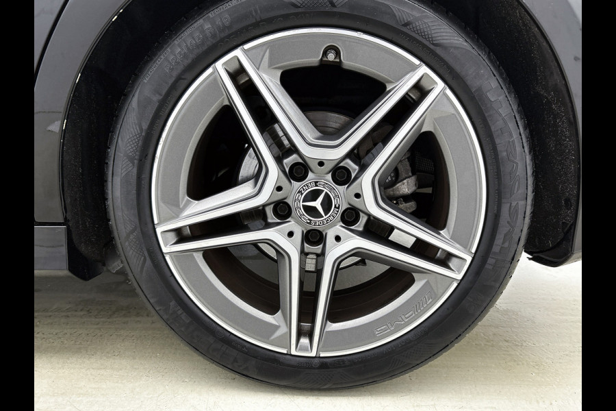 Mercedes-Benz A-Klasse 160 Advantage | AMG-line | Achteruitrijcamera | Lichtmetalen velgen | Navigatie | Parking support | Inclusief 24 maanden MB Certified garantie voor Europa.
