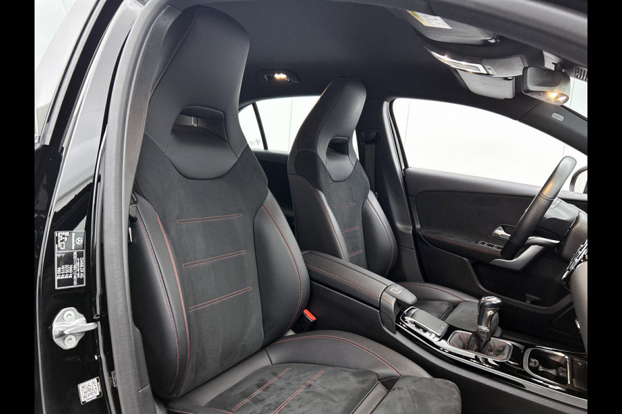 Mercedes-Benz A-Klasse 160 Advantage | AMG-line | Achteruitrijcamera | Lichtmetalen velgen | Navigatie | Parking support | Inclusief 24 maanden MB Certified garantie voor Europa.