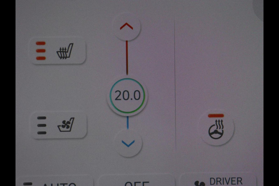 Hyundai IONIQ 5 Lounge 73kWh | Panoramadak | Stoelventilatie | Leder | Head-Up | Warmtepomp | Trekhaak | 360 Camera | Achterbankverwarming | Adaptive cruise | Navigatie | Full LED | Carplay