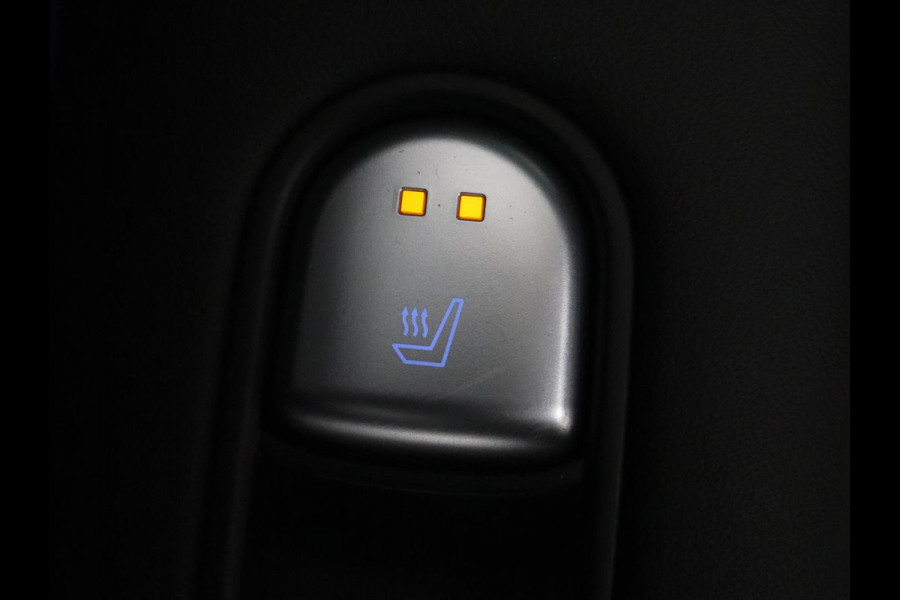 Hyundai IONIQ 5 Lounge 73kWh | Panoramadak | Stoelventilatie | Leder | Head-Up | Warmtepomp | Trekhaak | 360 Camera | Achterbankverwarming | Adaptive cruise | Navigatie | Full LED | Carplay