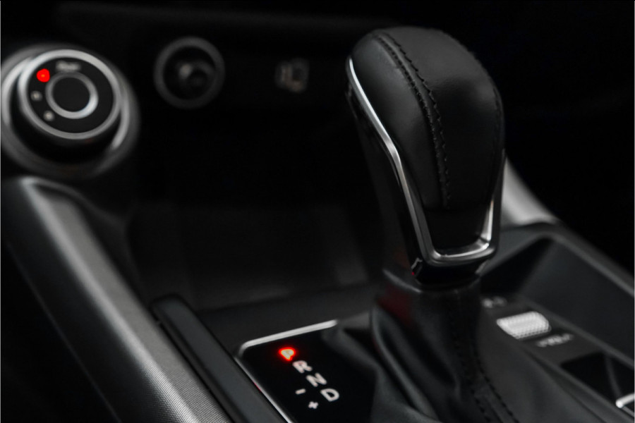 Alfa Romeo Tonale 1.3T PHEV Ti 280PK AWD CarPlay ECC ACC Camera 18"