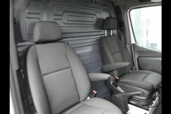 Mercedes-Benz Sprinter 314cdi L2H1 met Airco, Navigatie, Cruisecontrol.