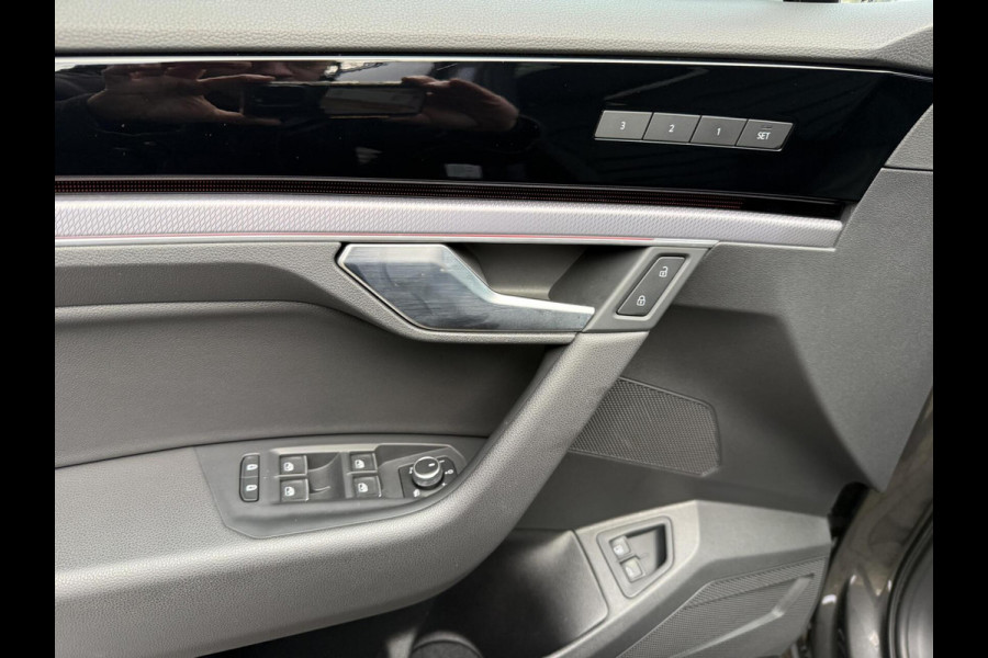 Volkswagen Touareg 3.0 TSi eHybrid 4MOTION R TREKHAAK PANO luchtvering