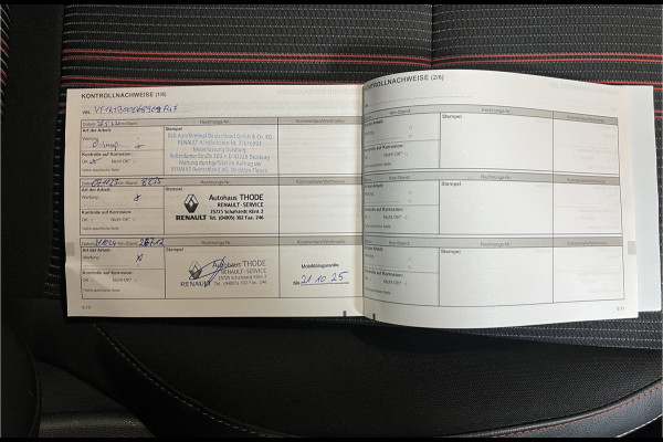 Renault Captur 1.3 TCe 160 R.S. Line| Groot Navi | Stoel, Stuur & voorruitverwarming | 18" | Led | 100% Dealer onderhouden!