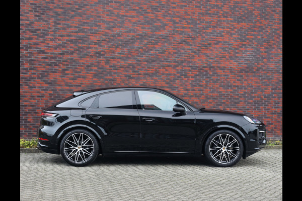 Porsche Cayenne Coupé 3.0 E-Hybrid | Sport Chrono - Passenger Display