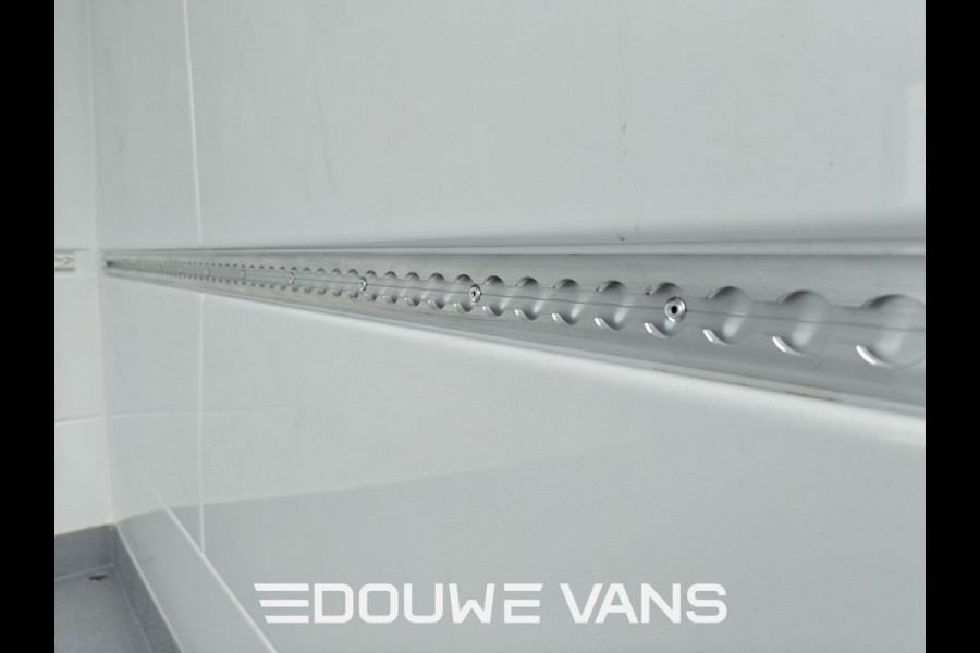 Mercedes-Benz Sprinter 317 L3H2 Koelwagen Aut MBUX Koelwagen Carrier Xarios 350 Dag & Nachtkoeling BPM Vrij