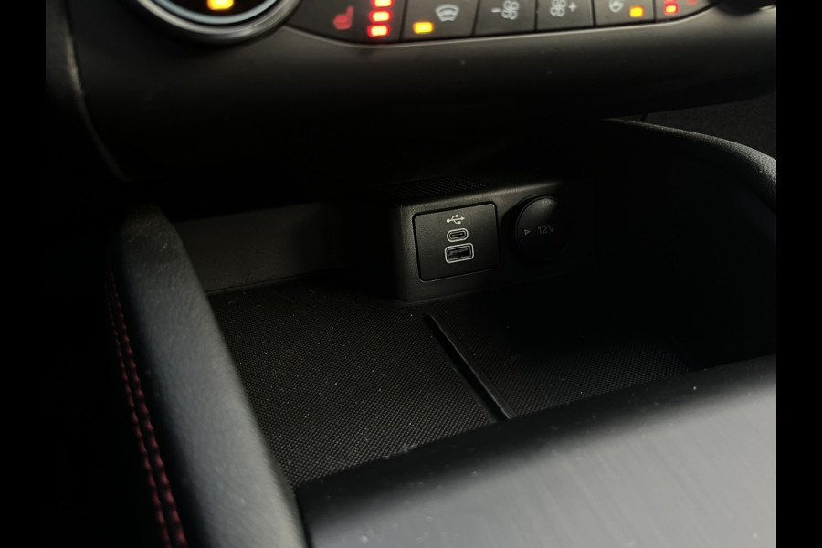 Ford Kuga 2.5 HEV ST-Line X PANODAK, TREKHAAK, WINTER-TECHPACK, ALL SEASON