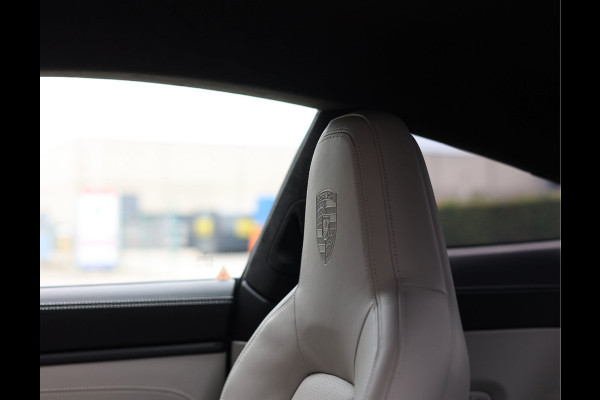 Porsche 911 4.0 GT3 Touring | Lift - Vol leder - Manufaktur - Carbon