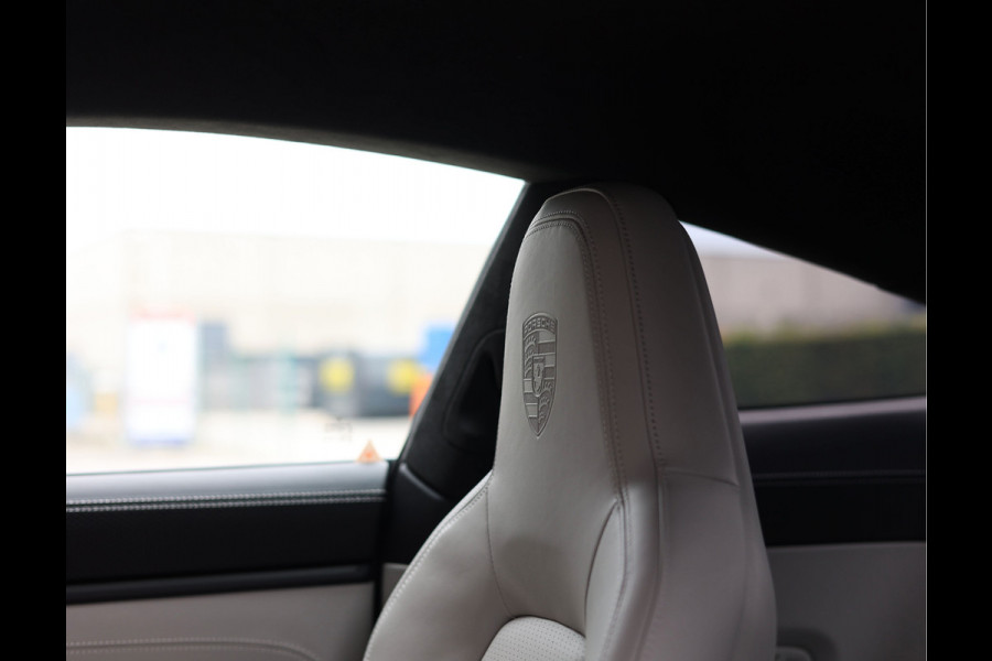 Porsche 911 4.0 GT3 Touring | Lift - Vol leder - Manufaktur - Carbon