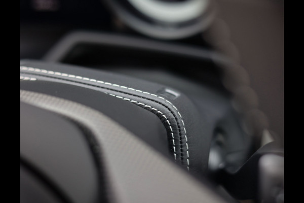 Porsche 911 4.0 GT3 Touring | Lift - Vol leder - Manufaktur - Carbon