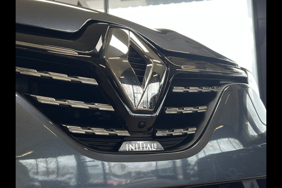 Renault Clio 1.6 E-Tech Hybrid 140 Initiale Paris | Groot Navi | Bose | 360 | PDC V+A | Stoel & stuurverwarming | 17" | 100% Dealer onderhouden!