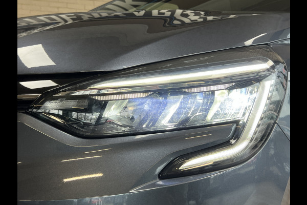 Renault Clio 1.6 E-Tech Hybrid 140 Initiale Paris | Groot Navi | Bose | 360 | PDC V+A | Stoel & stuurverwarming | 17" | 100% Dealer onderhouden!