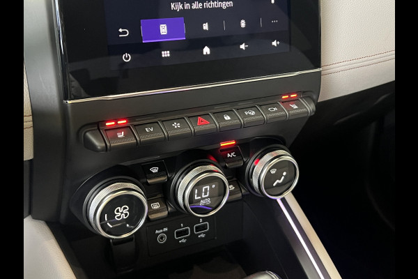 Renault Clio 1.6 E-Tech Hybrid 140 Initiale Paris | Groot Navi | Bose | 360 | PDC V+A | Stoel & stuurverwarming | 17" | 100% Dealer onderhouden!