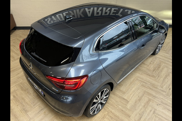Renault Clio 1.6 E-Tech Hybrid 140 Initiale Paris | Groot Navi | Bose | 360 | PDC V+A | Stoel & stuurverwarming | 17" | 100% Dealer onderhouden!