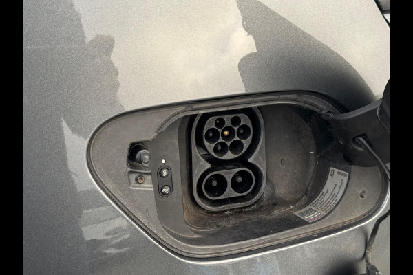 Volkswagen e-Golf e-Golf NL-AUTO | CARPLAY | ACC