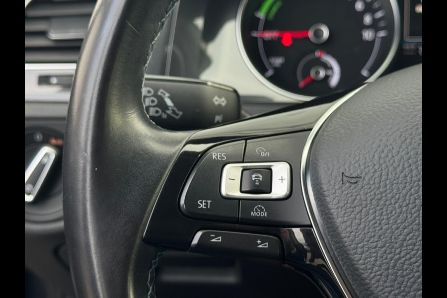 Volkswagen e-Golf e-Golf NL-AUTO | CARPLAY | ACC