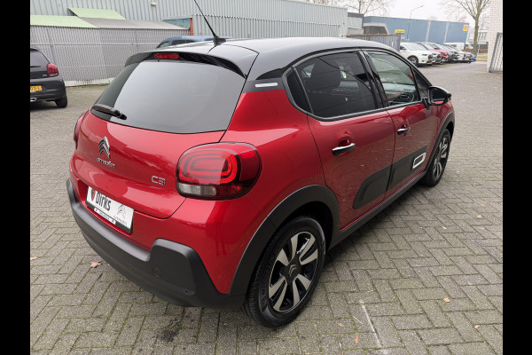 Citroën C3 82pk Max (Camera - Keyless Entry - LED - Automatische Airco - Navigatie - Apple Carplay - Parkeersensoren)