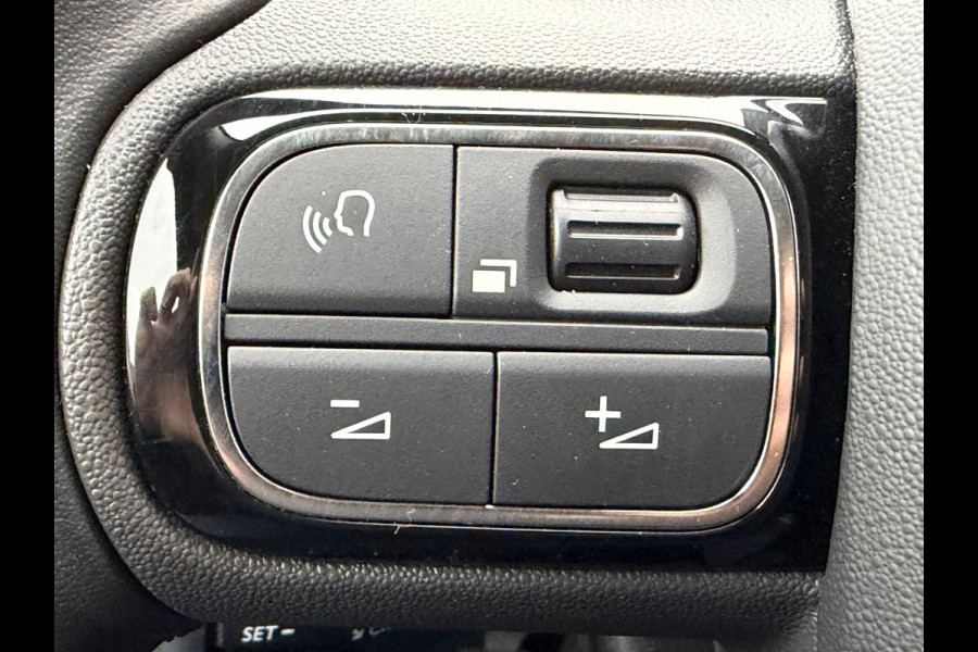 Citroën C3 82pk Max (Camera - Keyless Entry - LED - Automatische Airco - Navigatie - Apple Carplay - Parkeersensoren)