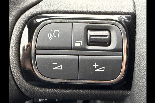 Citroën C3 82pk Max (Camera - Keyless Entry - LED - Automatische Airco - Navigatie - Apple Carplay - Parkeersensoren)