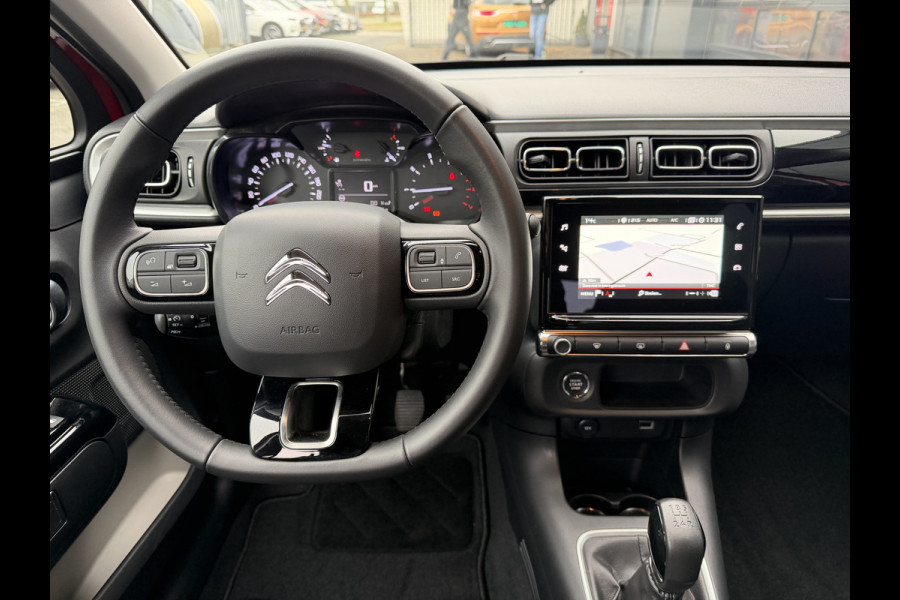 Citroën C3 82pk Max (Camera - Keyless Entry - LED - Automatische Airco - Navigatie - Apple Carplay - Parkeersensoren)