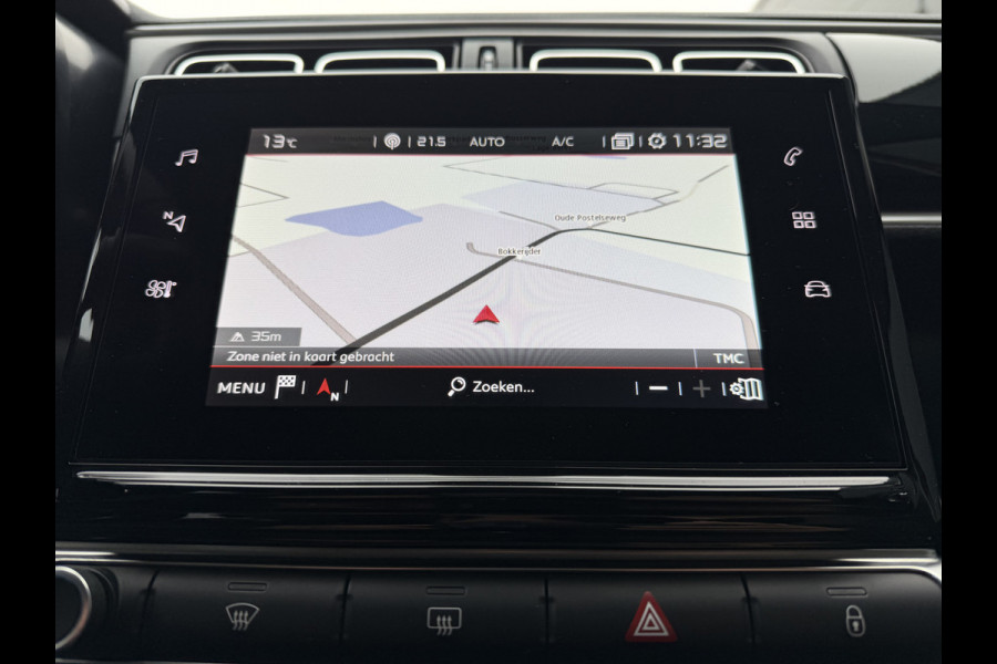 Citroën C3 82pk Max (Camera - Keyless Entry - LED - Automatische Airco - Navigatie - Apple Carplay - Parkeersensoren)