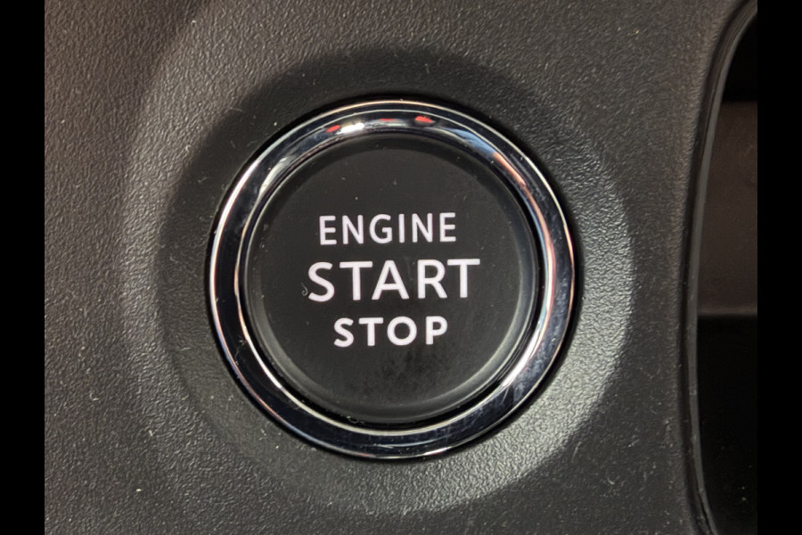 Citroën C3 82pk Max (Camera - Keyless Entry - LED - Automatische Airco - Navigatie - Apple Carplay - Parkeersensoren)