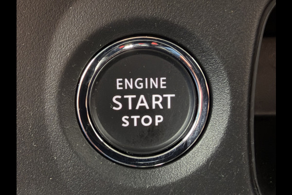 Citroën C3 82pk Max (Camera - Keyless Entry - LED - Automatische Airco - Navigatie - Apple Carplay - Parkeersensoren)